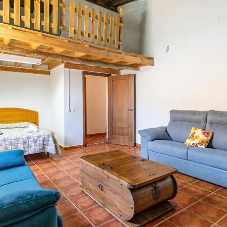 Beautiful In Gillena With Kitchenette * El Garrobo